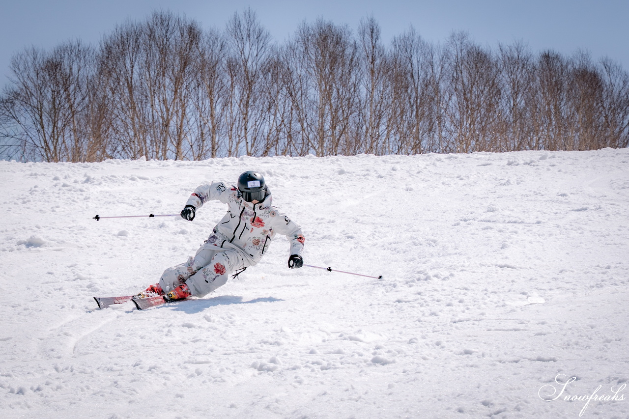 キロロリゾート｜ポカポカ陽気で絶好の春スキー日和♪こんな日は、みんなで思いっきり春雪を満喫しましょう！